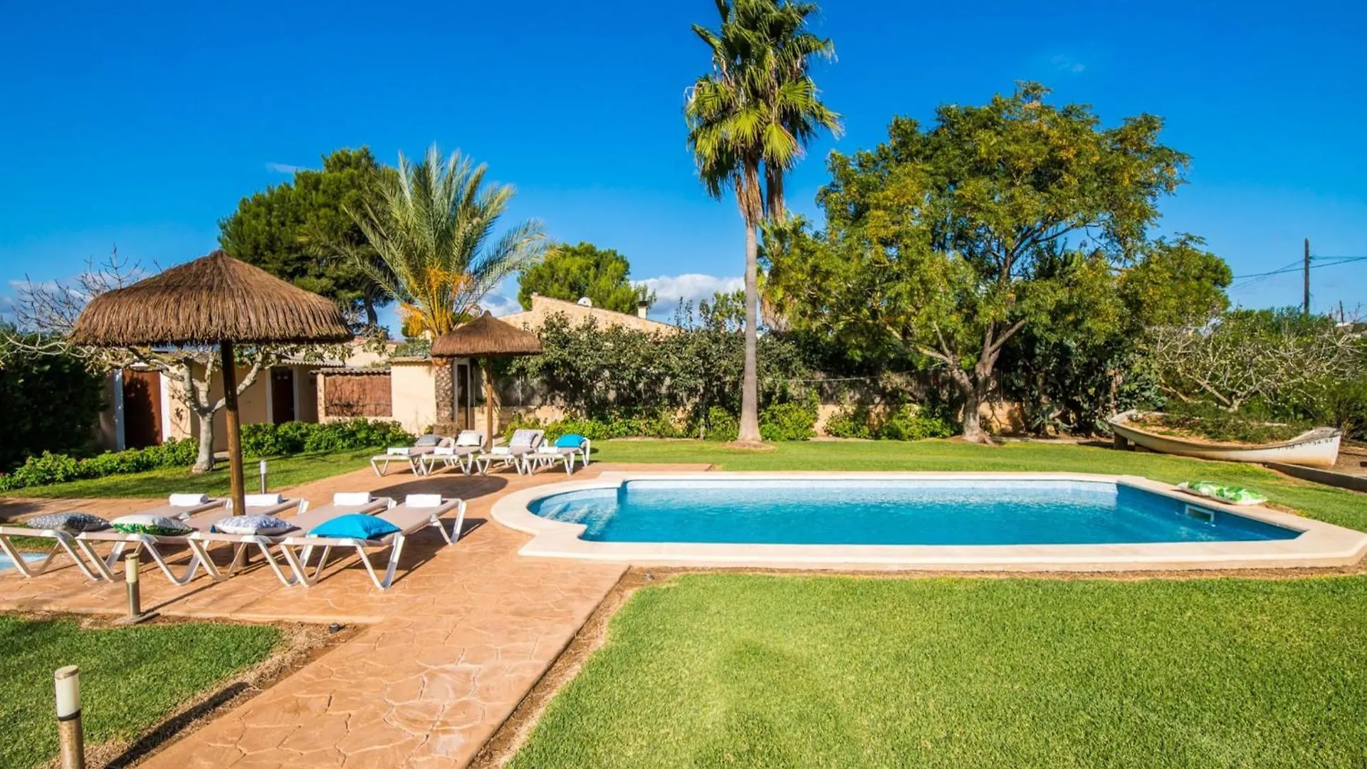 Country House Near Can Picafort Beach Muro Ferienhaus